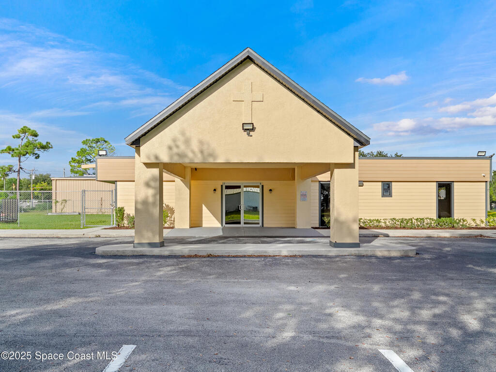 4725 Fay Boulevard, Cocoa, FL 32927