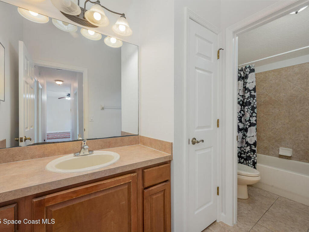 2842 Glenridge Circle, Merritt Island, FL 32953