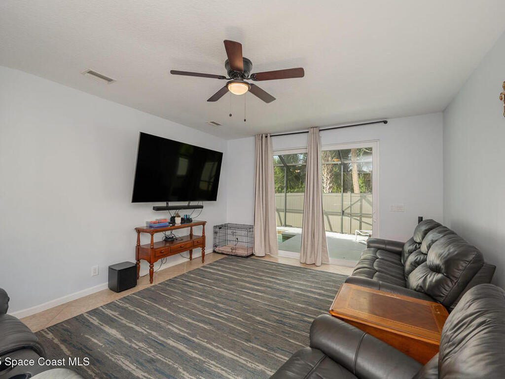 2842 Glenridge Circle, Merritt Island, FL 32953