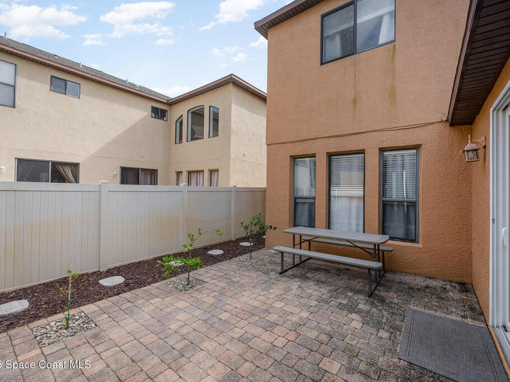 2842 Glenridge Circle, Merritt Island, FL 32953