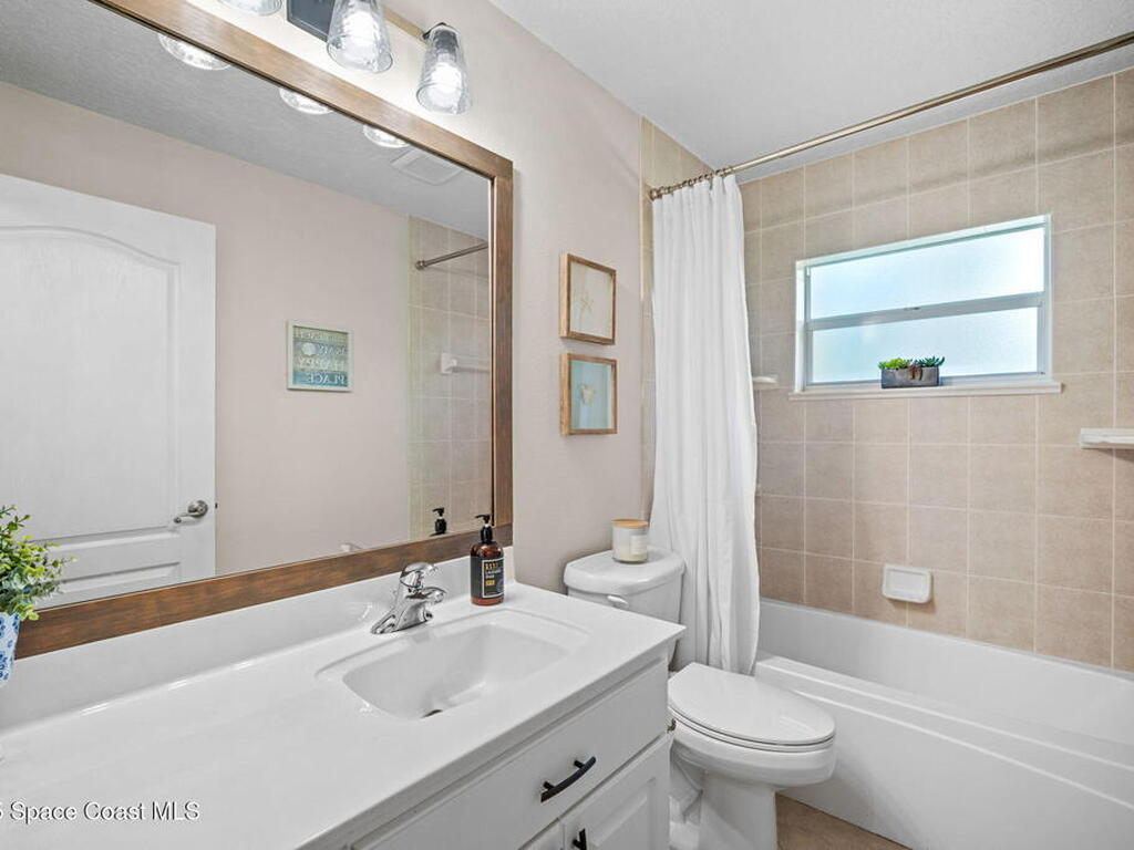 2525 Fawn Lake Boulevard, Mims, FL 32754