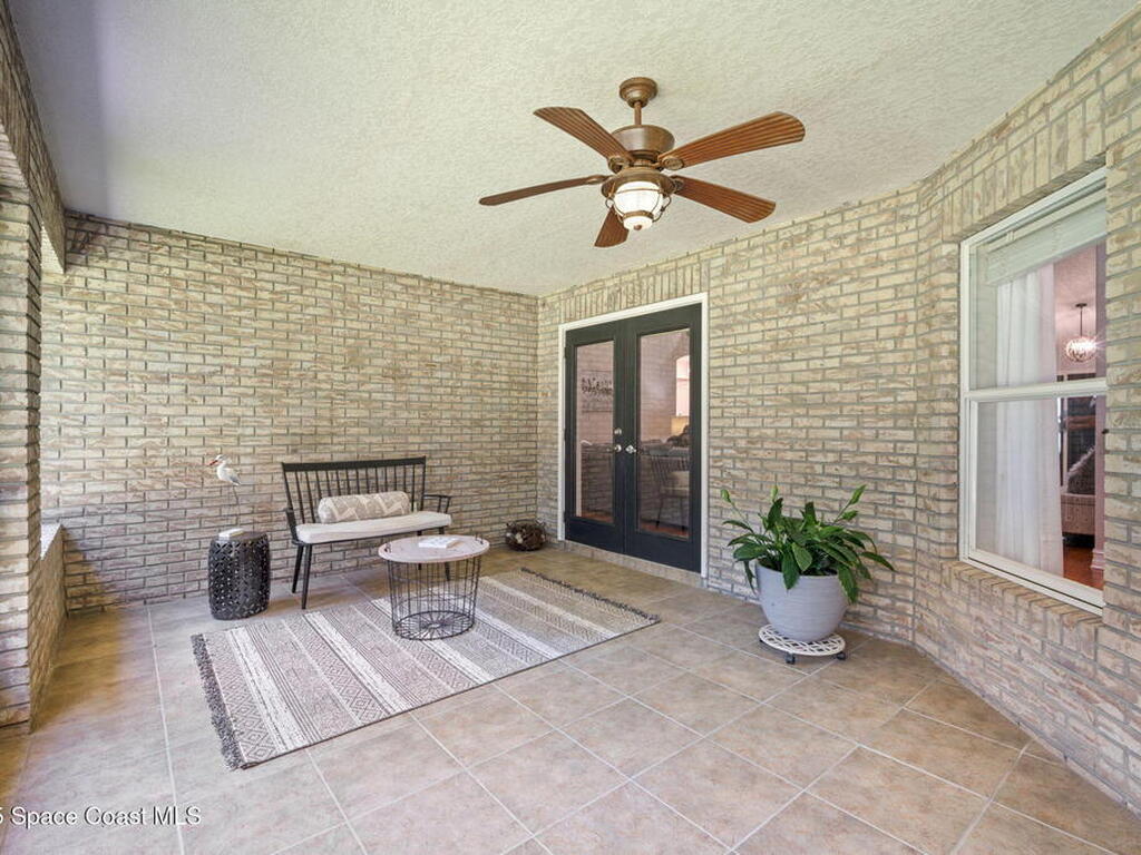 2525 Fawn Lake Boulevard, Mims, FL 32754