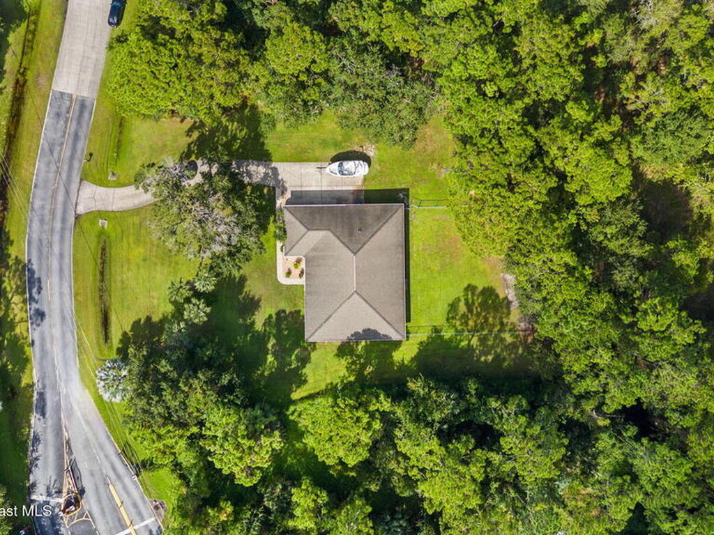 2525 Fawn Lake Boulevard, Mims, FL 32754