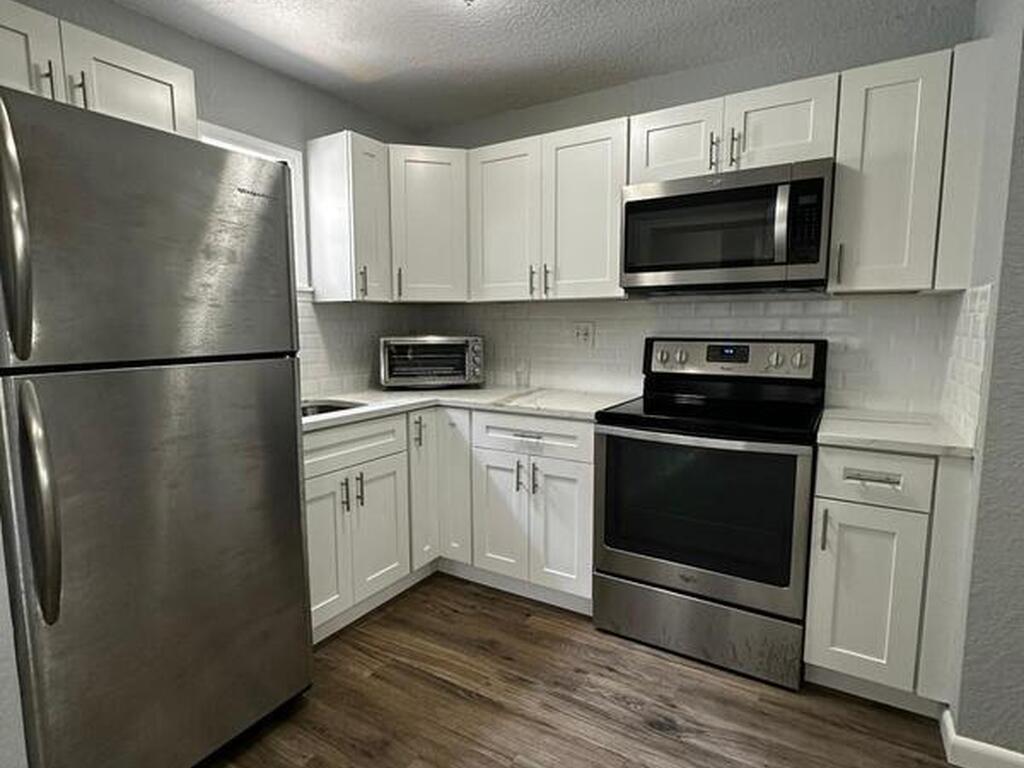 3112 Main Street, Melbourne, FL 32901