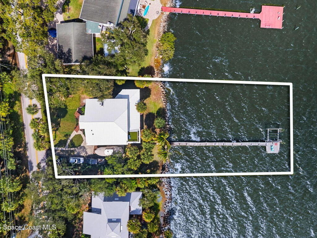 830 S Banana River Drive, Merritt Island, FL 32952