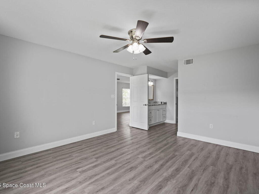 530 S Brevard Avenue, Cocoa Beach, FL 32931