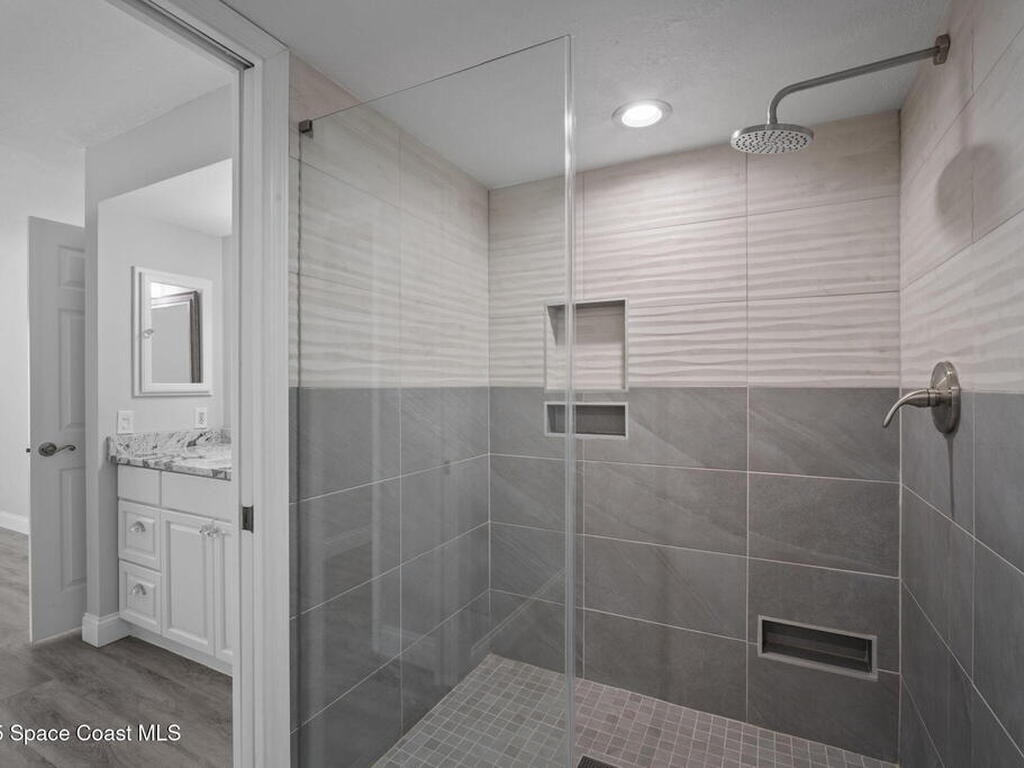 530 S Brevard Avenue, Cocoa Beach, FL 32931