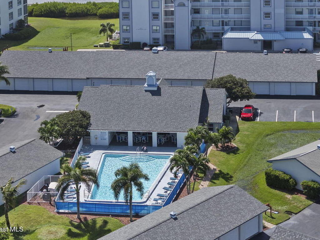 530 S Brevard Avenue, Cocoa Beach, FL 32931