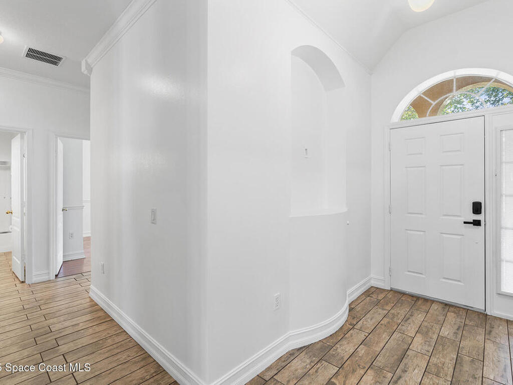 6913 Beargrass Road, Harmony, FL 34773