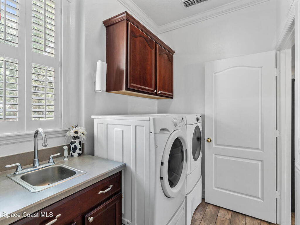 6913 Beargrass Road, Harmony, FL 34773