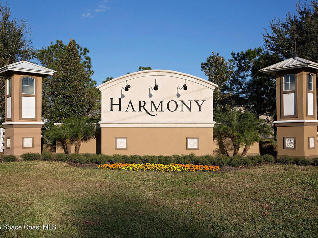 6913 Beargrass Road, Harmony, FL 34773