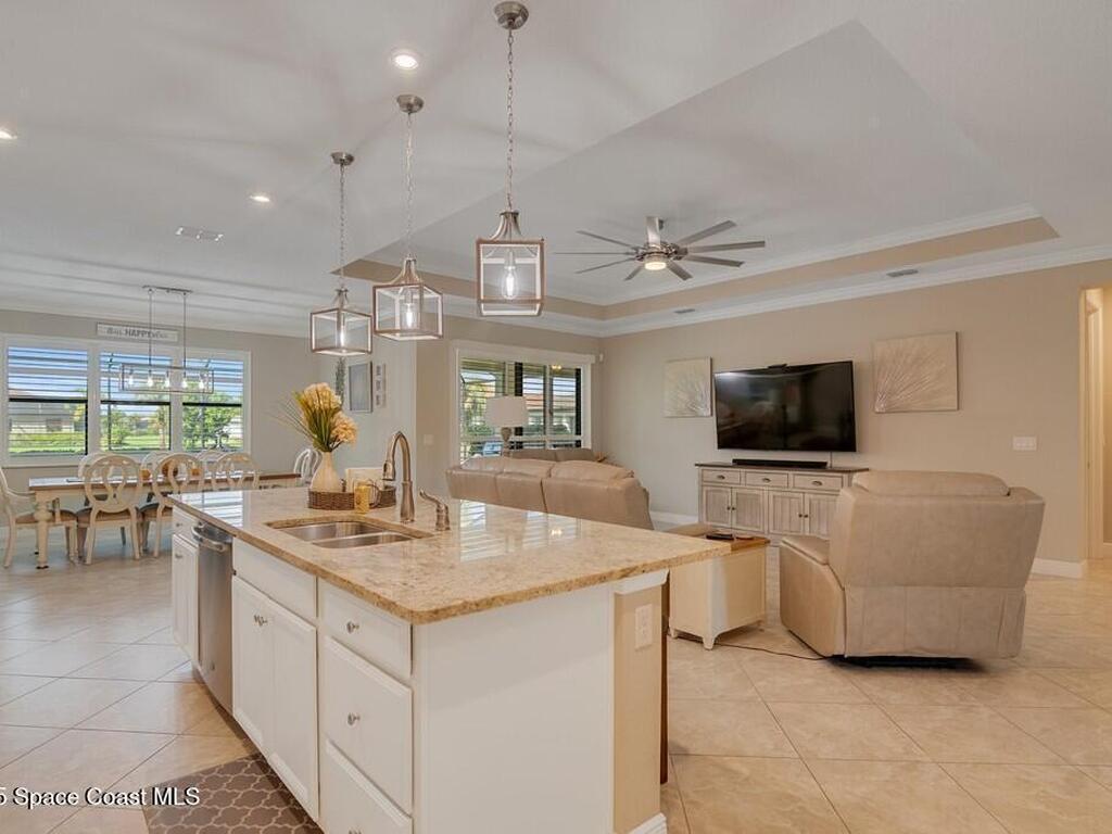 6234 Arcadia Square, Vero Beach, FL 32966