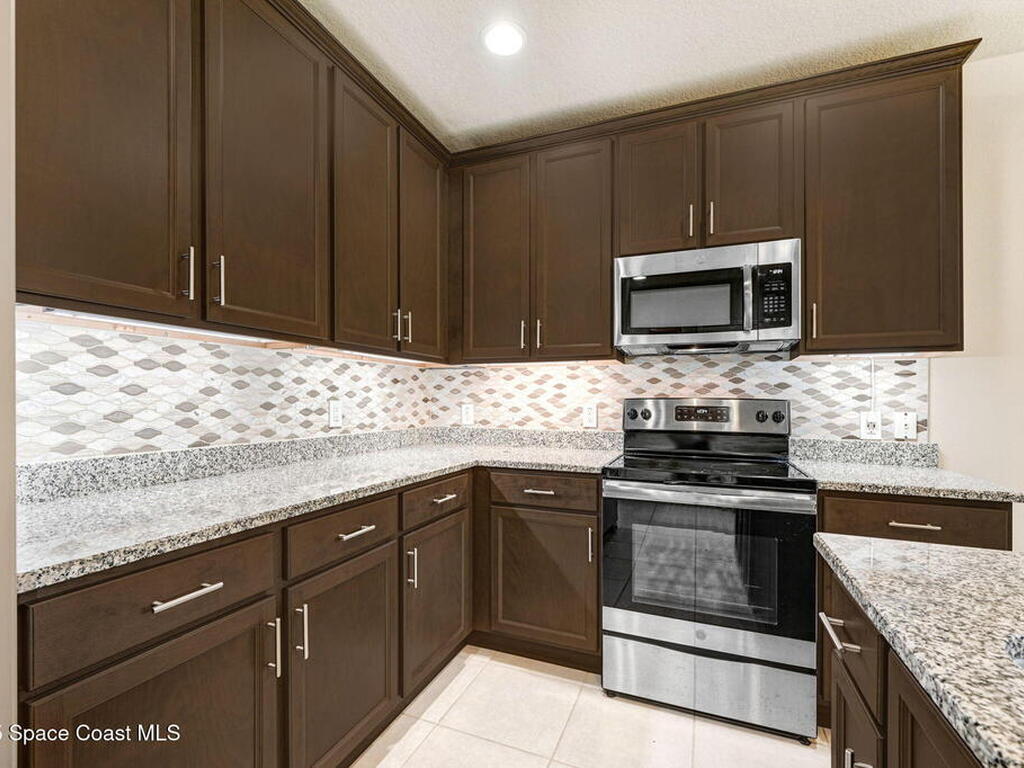 1430 Lara Circle, Rockledge, FL 32955