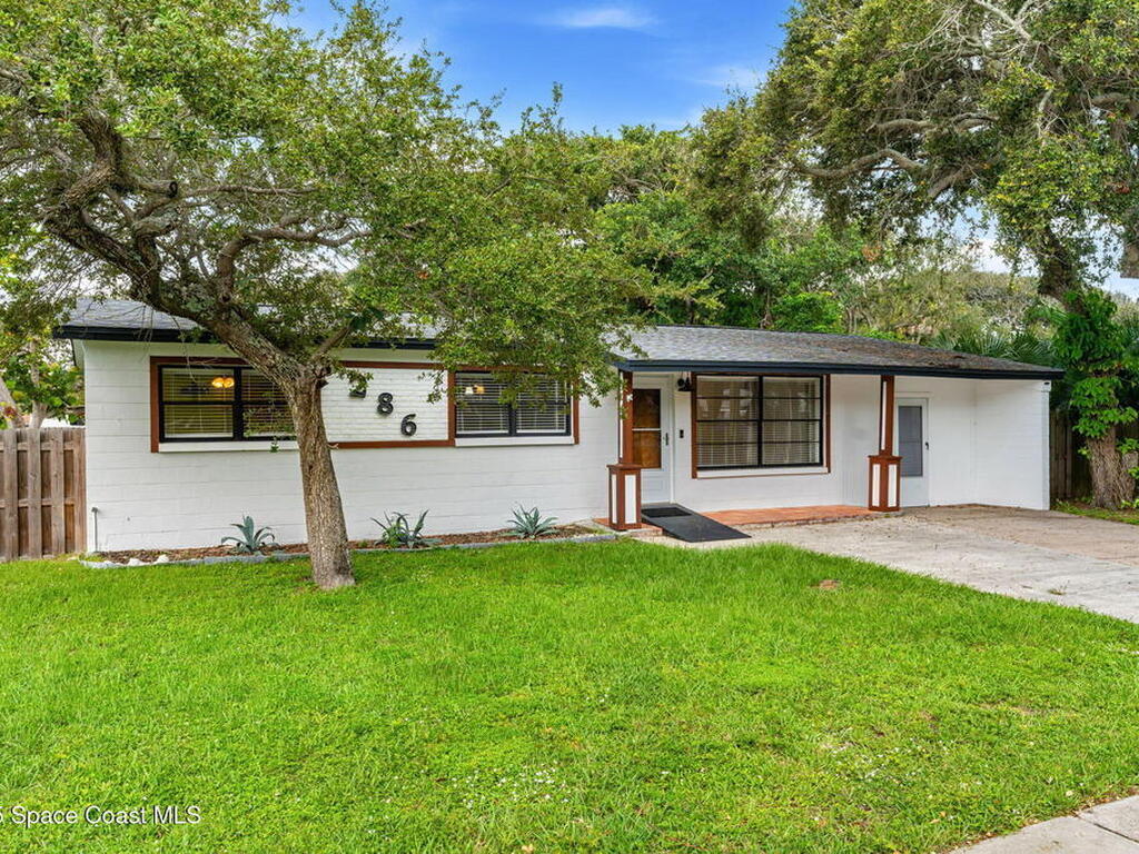 286 S Orlando Avenue, Cocoa Beach, FL 32931