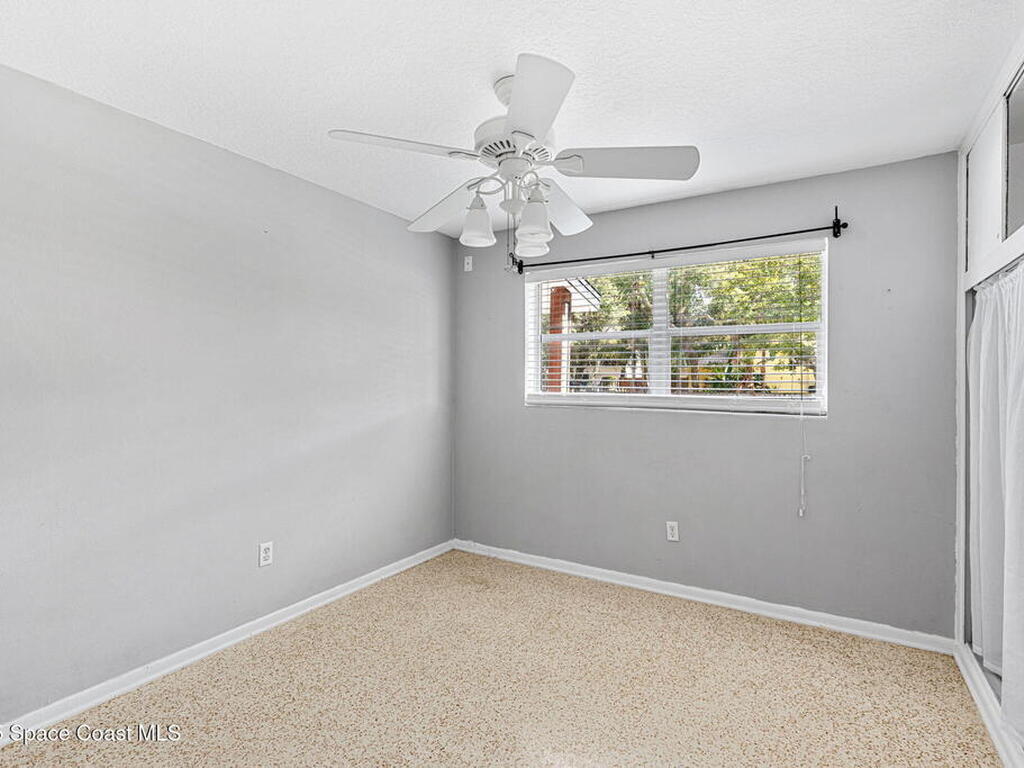 286 S Orlando Avenue, Cocoa Beach, FL 32931