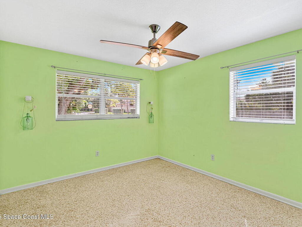 286 S Orlando Avenue, Cocoa Beach, FL 32931