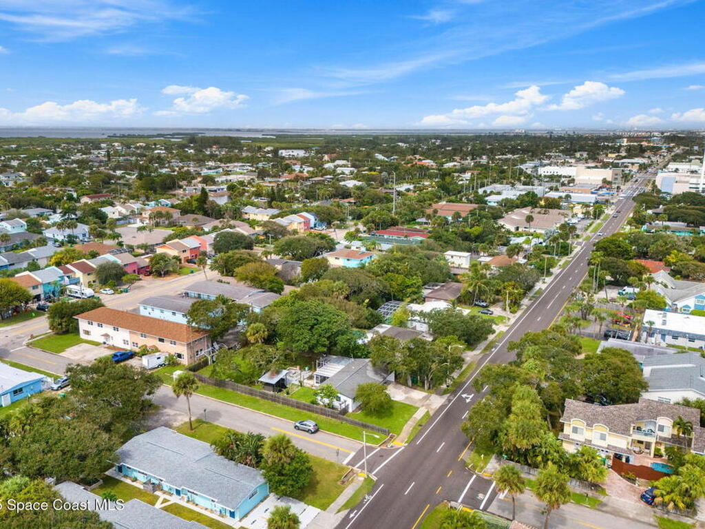 286 S Orlando Avenue, Cocoa Beach, FL 32931