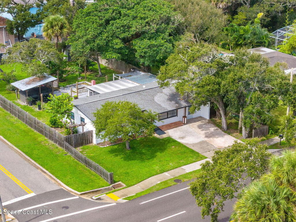 286 S Orlando Avenue, Cocoa Beach, FL 32931