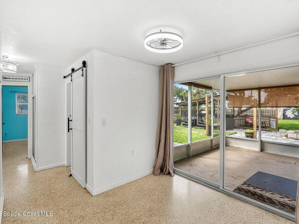 286 S Orlando Avenue, Cocoa Beach, FL 32931