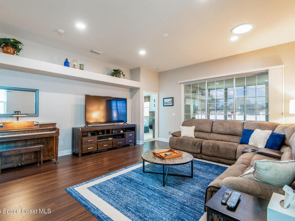 1124 Eleuthera Drive, Palm Bay, FL 32905