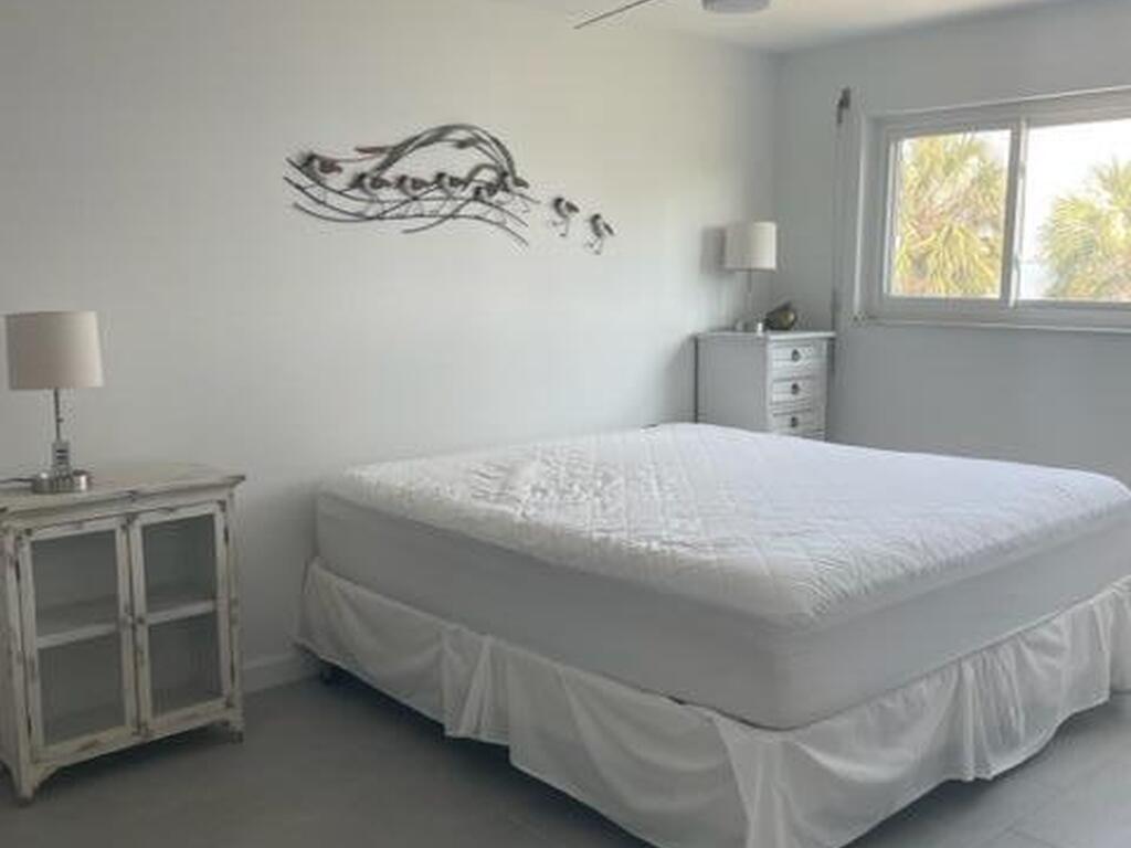 3901 Dixie Highway, Palm Bay, FL 32905