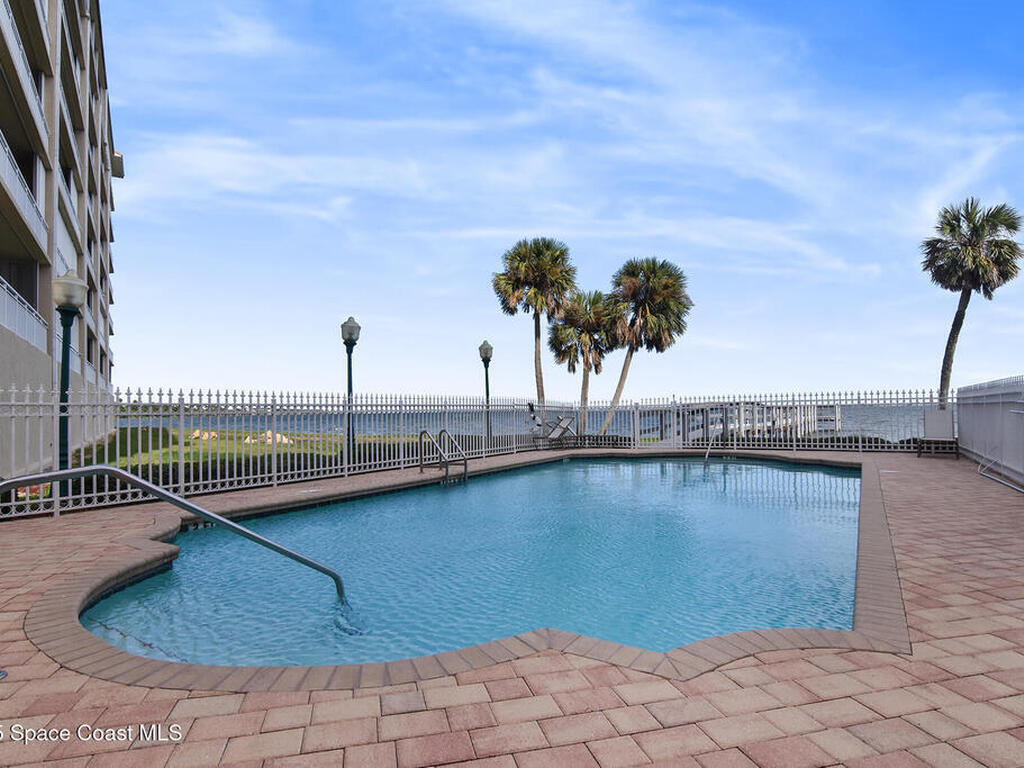 4975 Dixie Highway, Palm Bay, FL 32905