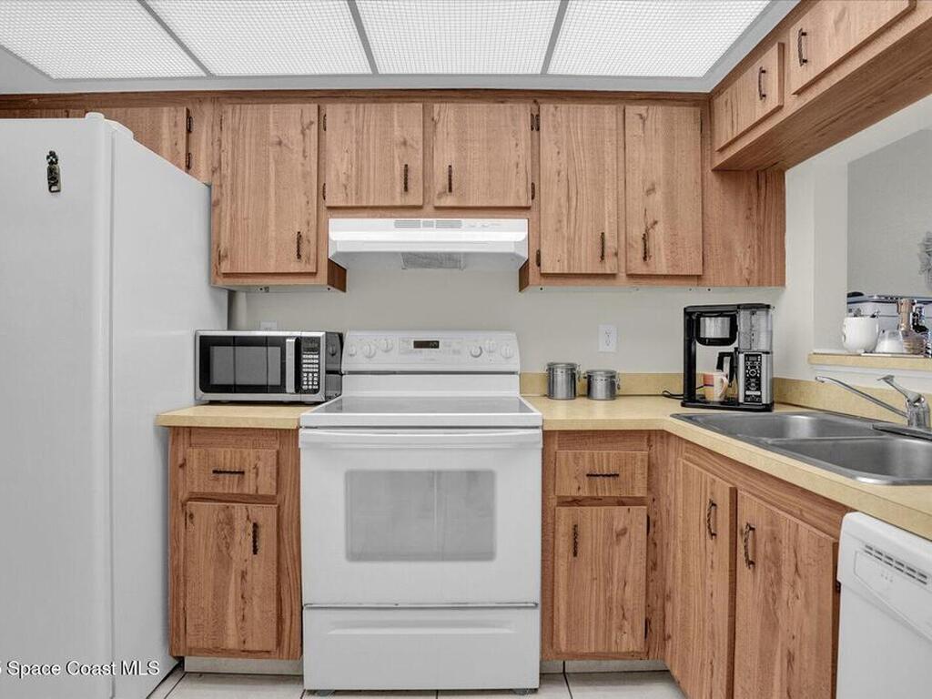 3170 N Atlantic Avenue, Cocoa Beach, FL 32931