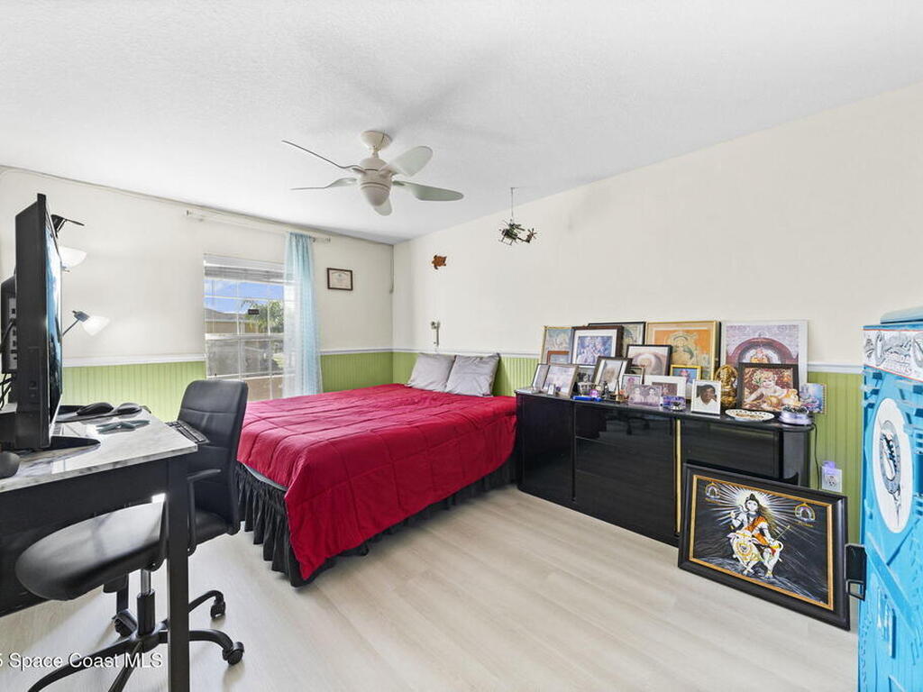 2615 Revolution Street, Melbourne, FL 32935