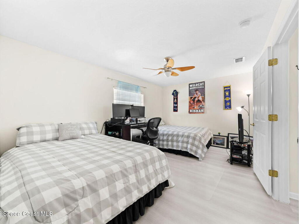 2615 Revolution Street, Melbourne, FL 32935