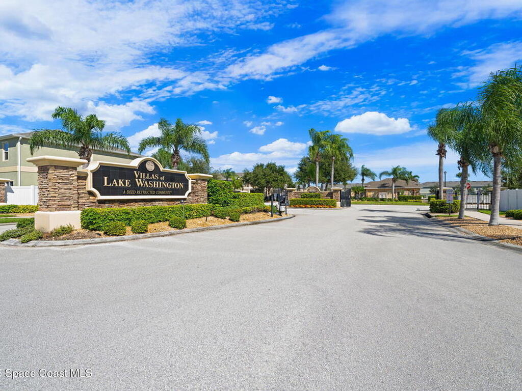 2615 Revolution Street, Melbourne, FL 32935