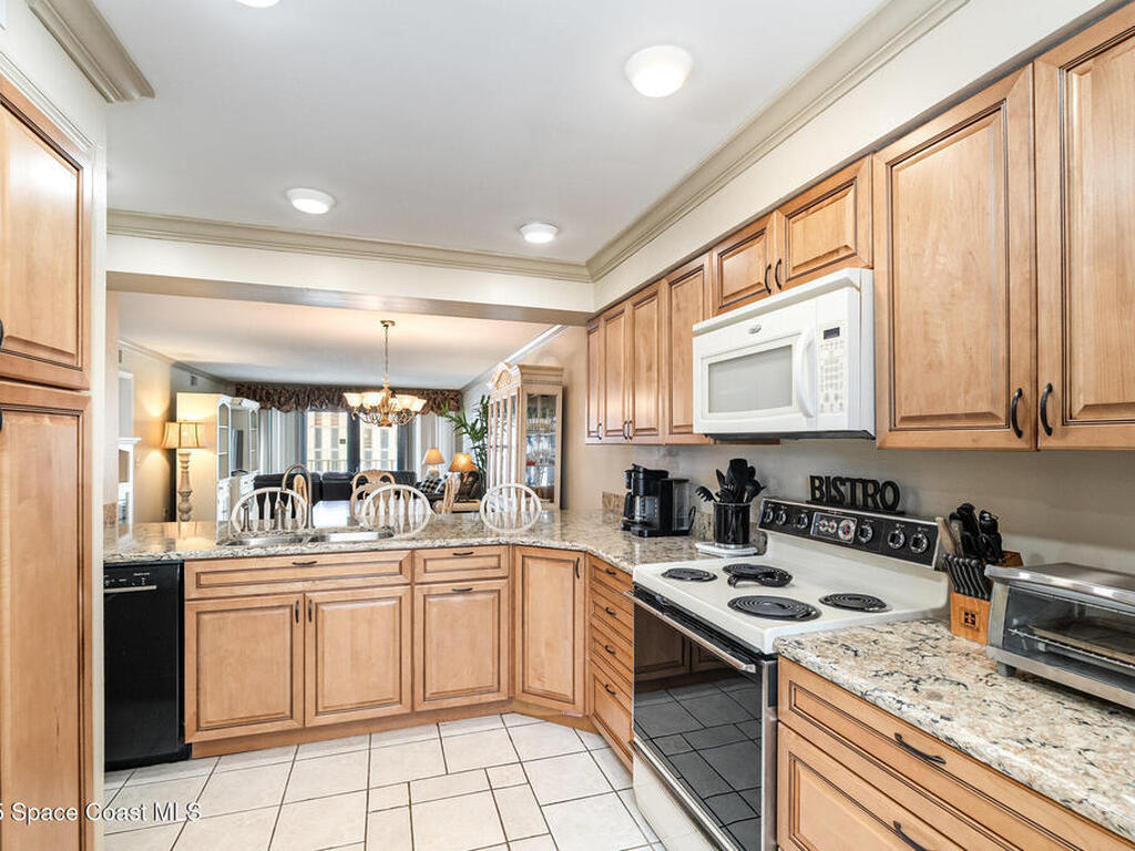 1050 N Atlantic Avenue, Cocoa Beach, FL 32931