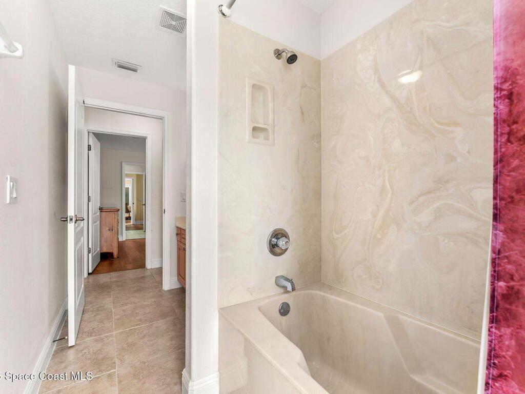 2037 Auburn Lakes Drive, Viera, FL 32955