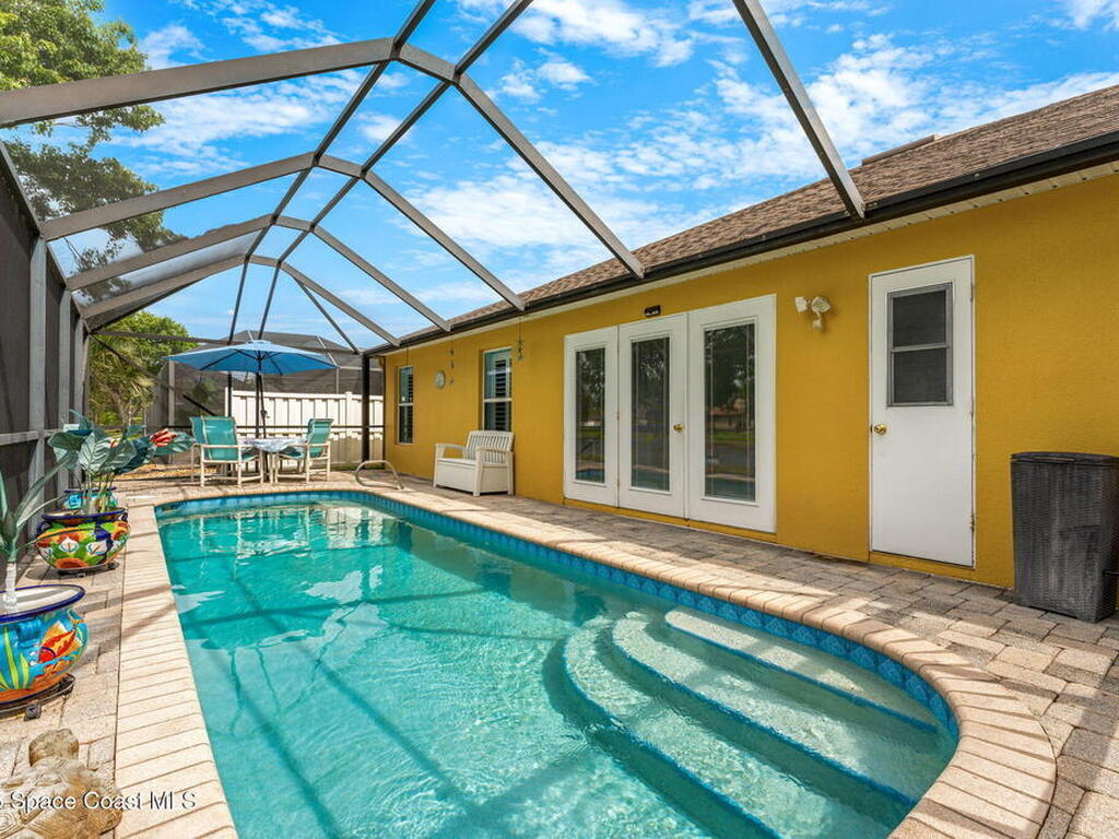 2037 Auburn Lakes Drive, Viera, FL 32955