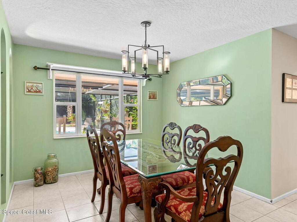 135 N Twin Lakes Road, Cocoa, FL 32926