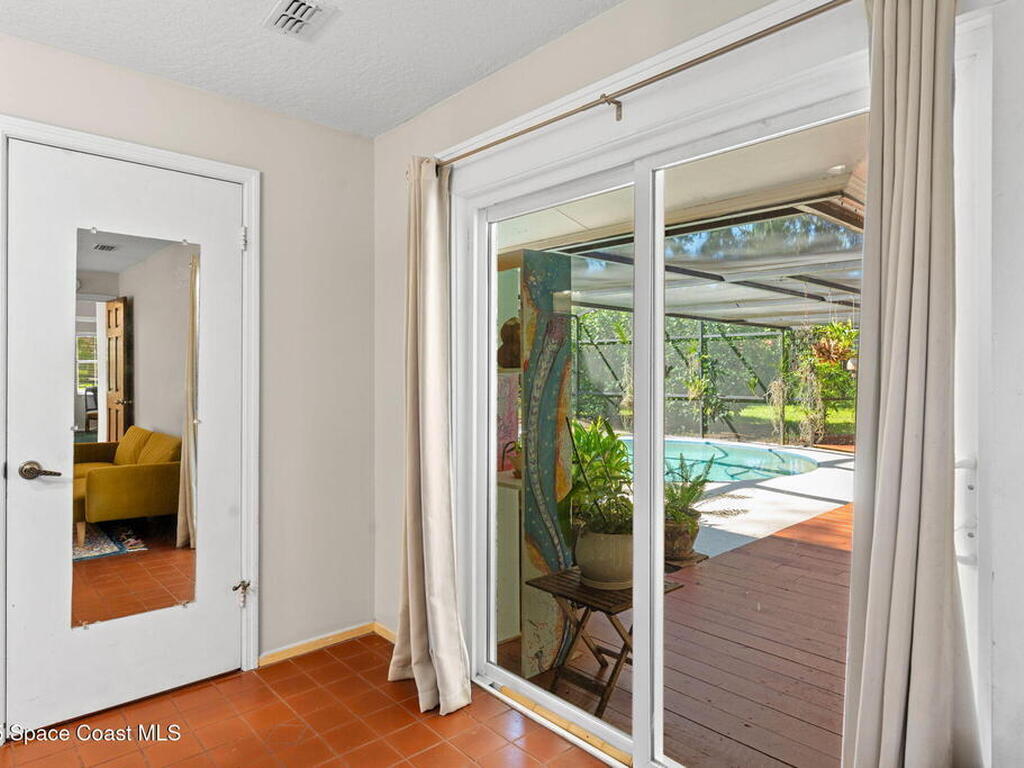 135 N Twin Lakes Road, Cocoa, FL 32926