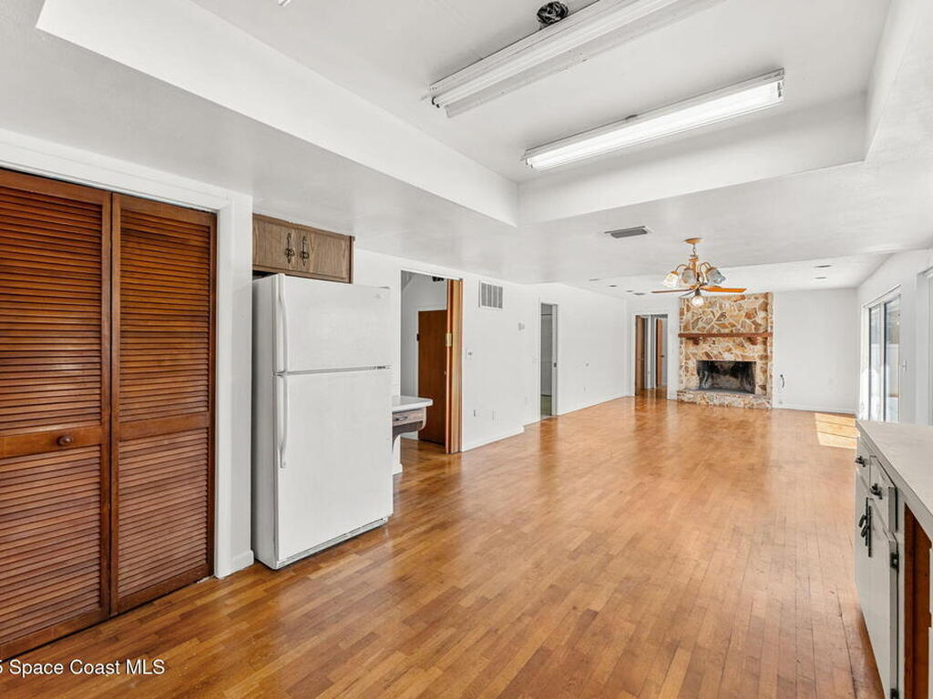 695 Jackson Court, Satellite Beach, FL 32937