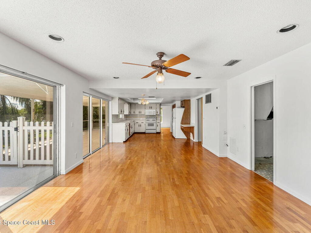 695 Jackson Court, Satellite Beach, FL 32937