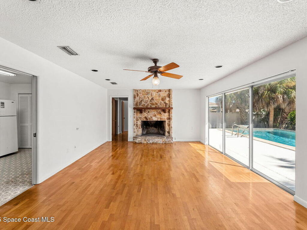 695 Jackson Court, Satellite Beach, FL 32937