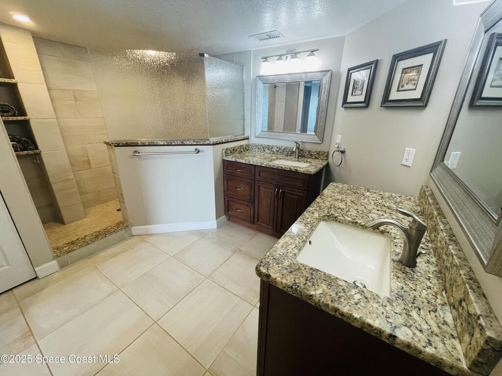 190 Pinellas Lane, Cocoa Beach, FL 32931