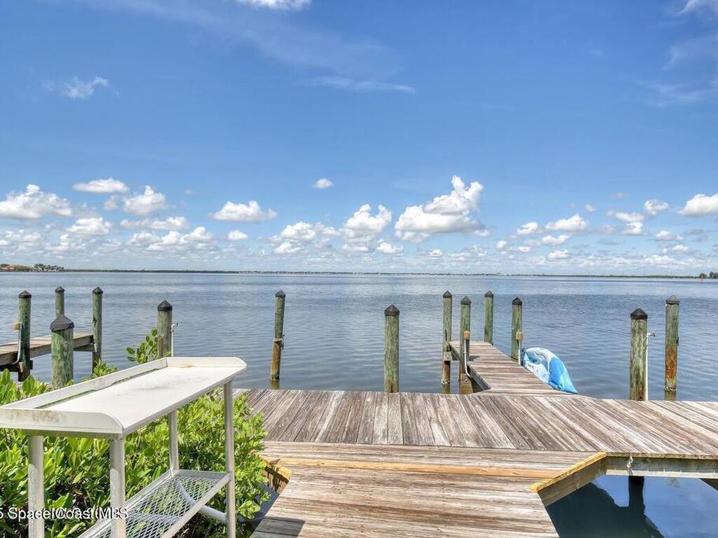 190 Pinellas Lane, Cocoa Beach, FL 32931