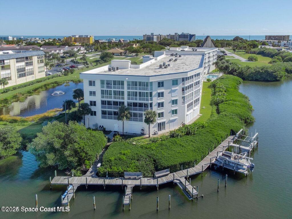 190 Pinellas Lane, Cocoa Beach, FL 32931