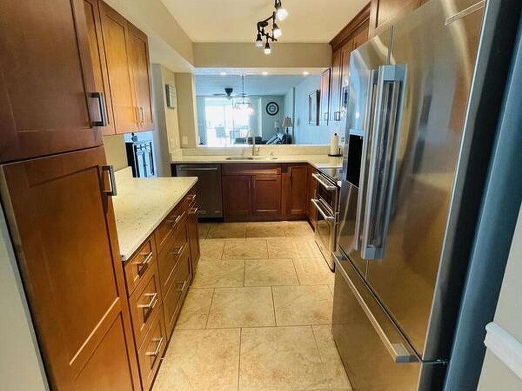 190 Pinellas Lane, Cocoa Beach, FL 32931