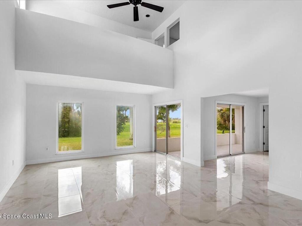 807 W Central Boulevard, Cape Canaveral, FL 32920