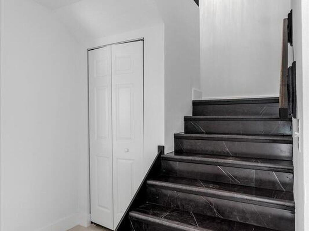 807 W Central Boulevard, Cape Canaveral, FL 32920