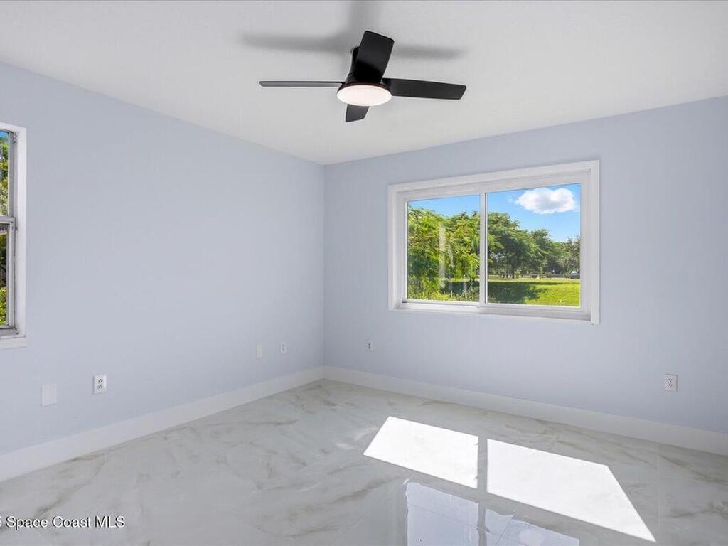 807 W Central Boulevard, Cape Canaveral, FL 32920