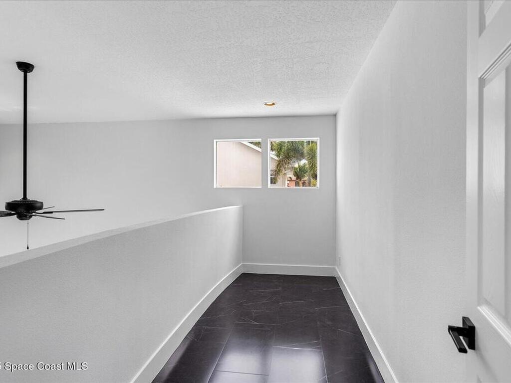 807 W Central Boulevard, Cape Canaveral, FL 32920