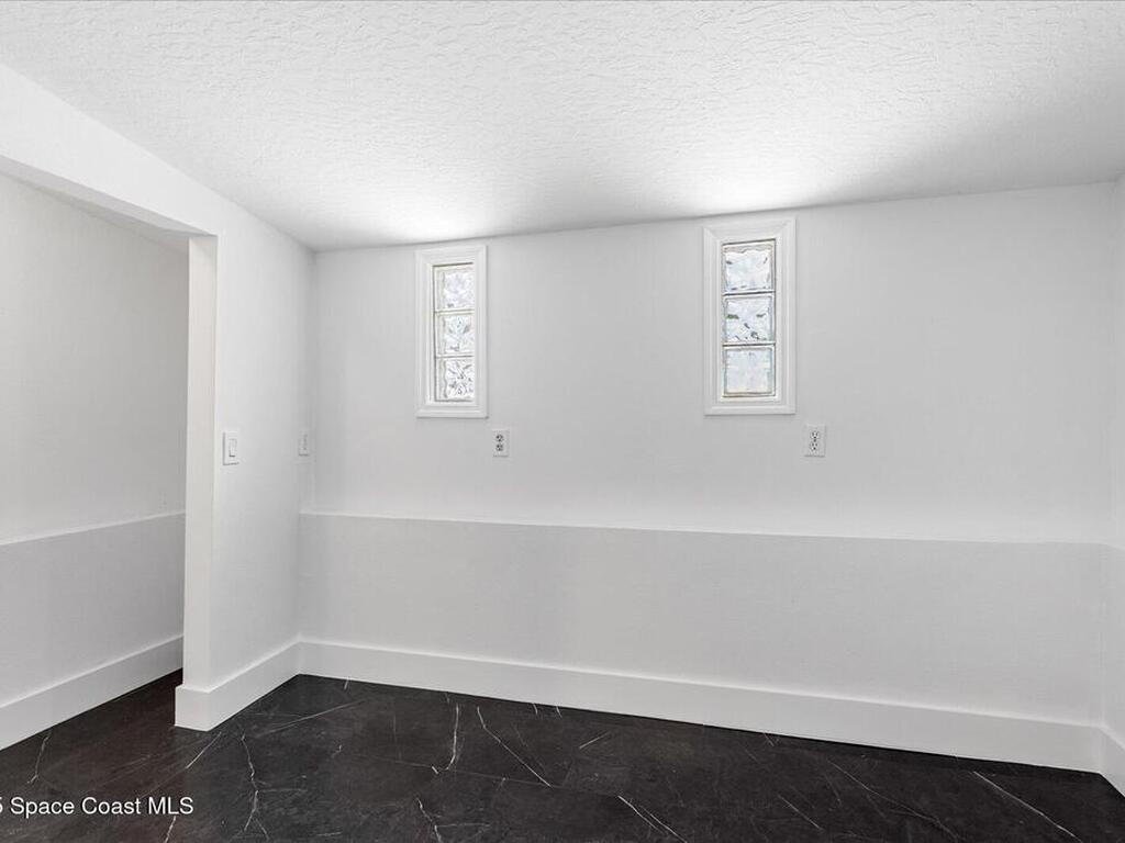 807 W Central Boulevard, Cape Canaveral, FL 32920