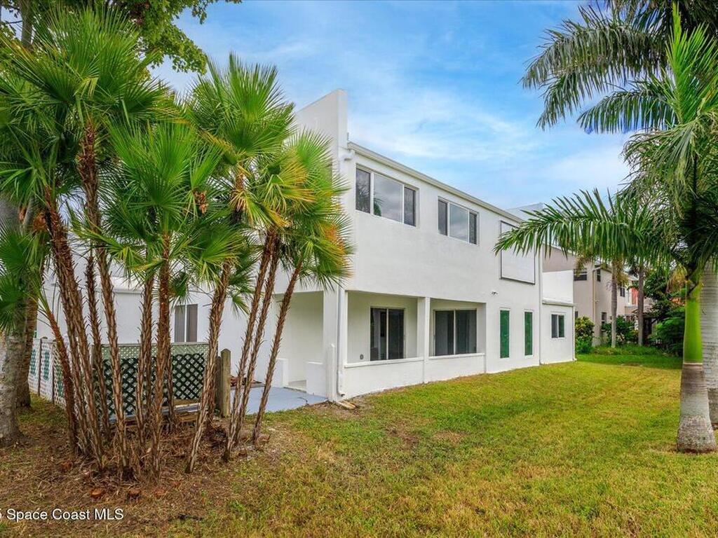 807 W Central Boulevard, Cape Canaveral, FL 32920