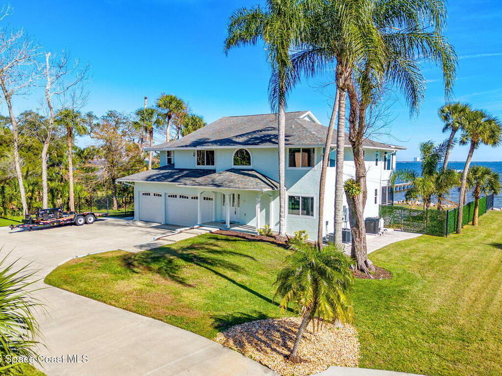 100 Bonita Street, Titusville, FL 32780