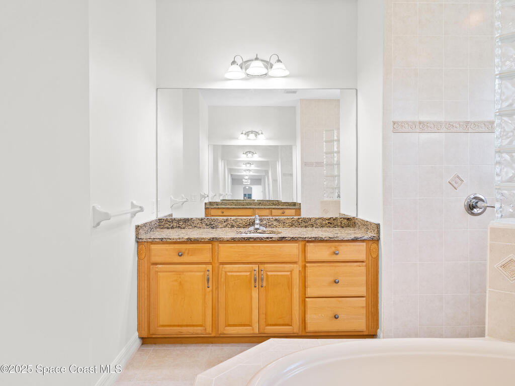 896 Yellow Wood Court, Palm Bay, FL 32909